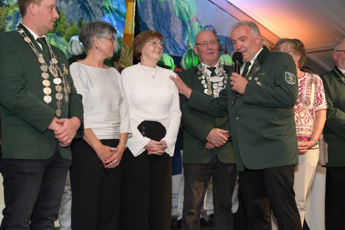 Online-Fotoalbum &quot;75 Jahre SV Hubertus Hauenhorst&quot;